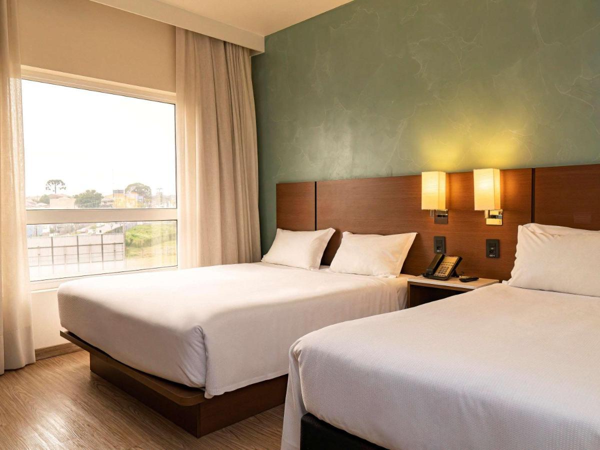 Отель Ibis Styles Curitiba Aeroporto Сан-Жозе-дус-Пиньяйс Экстерьер фото