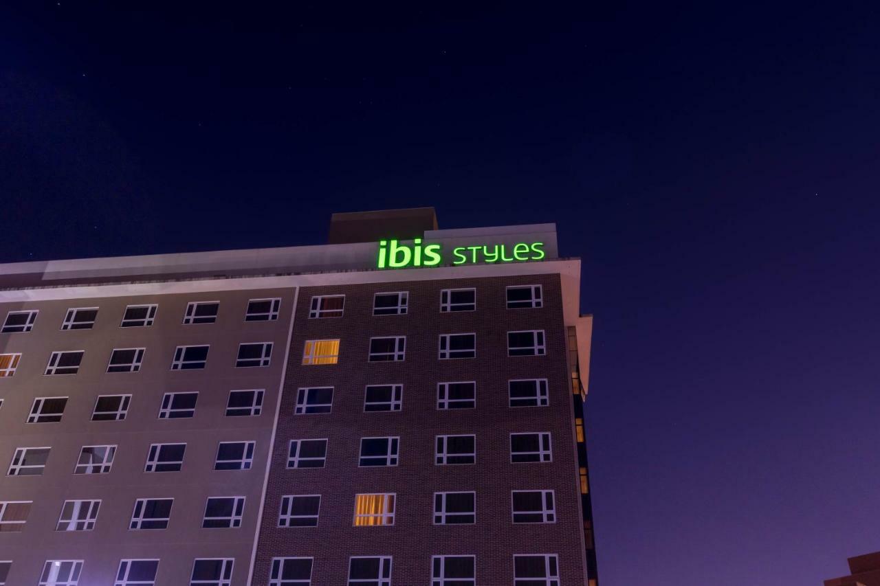 Отель Ibis Styles Curitiba Aeroporto Сан-Жозе-дус-Пиньяйс Экстерьер фото